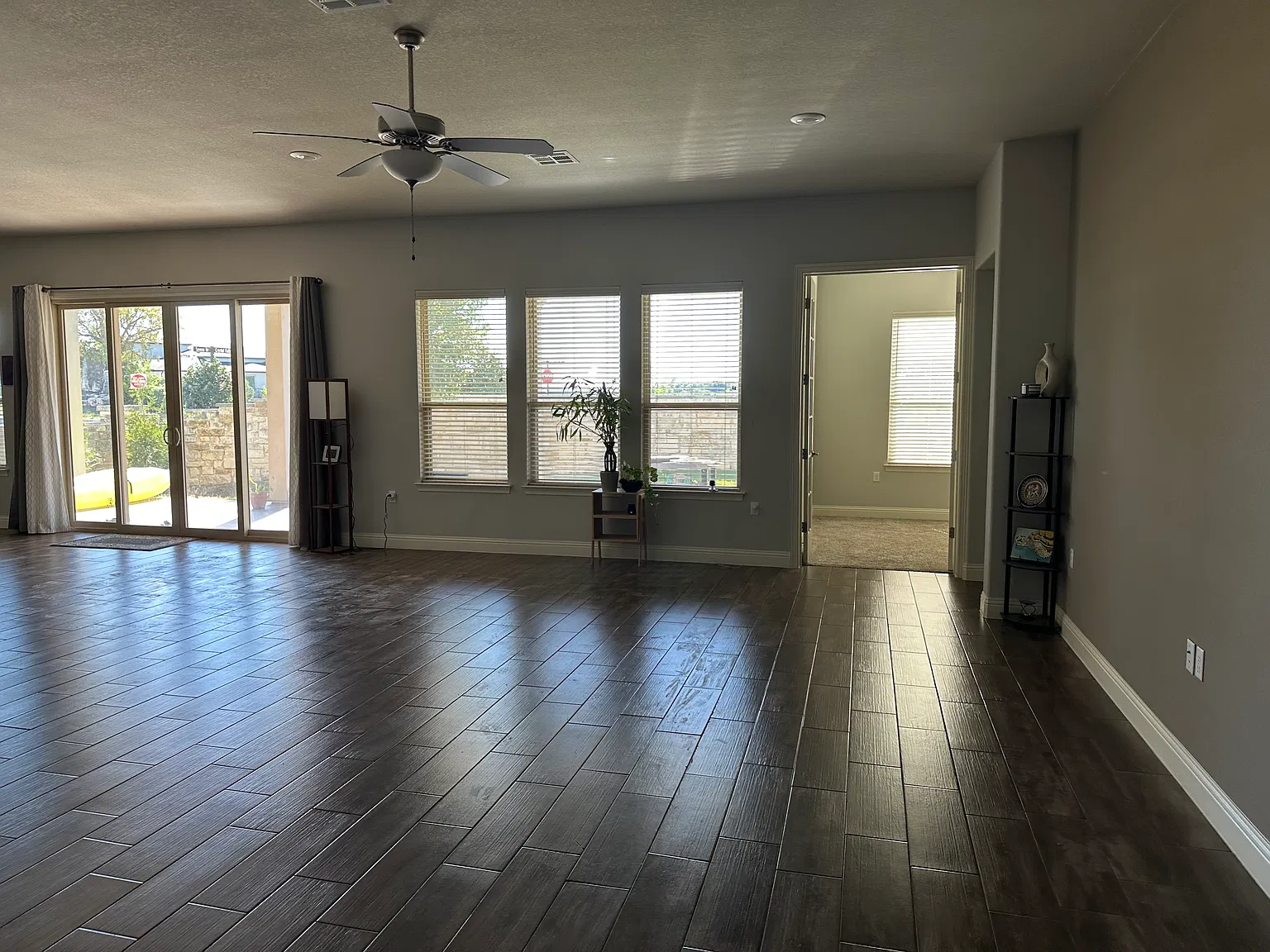 4 bed, 3115 sqft, $3,000 — Photo 4