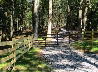 1929 E Glade Creek Rd, Clarkesville, GA 30523