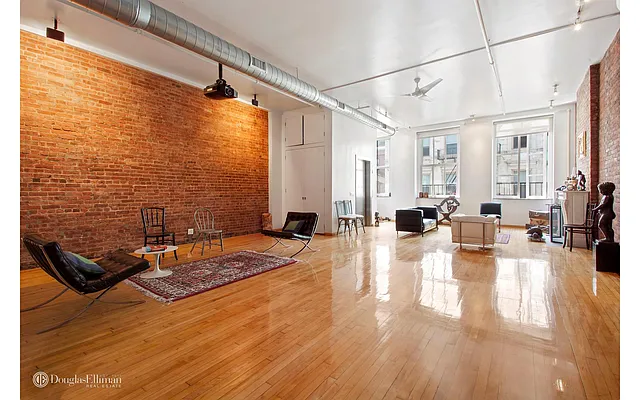 Rented by Douglas Elliman | media 8