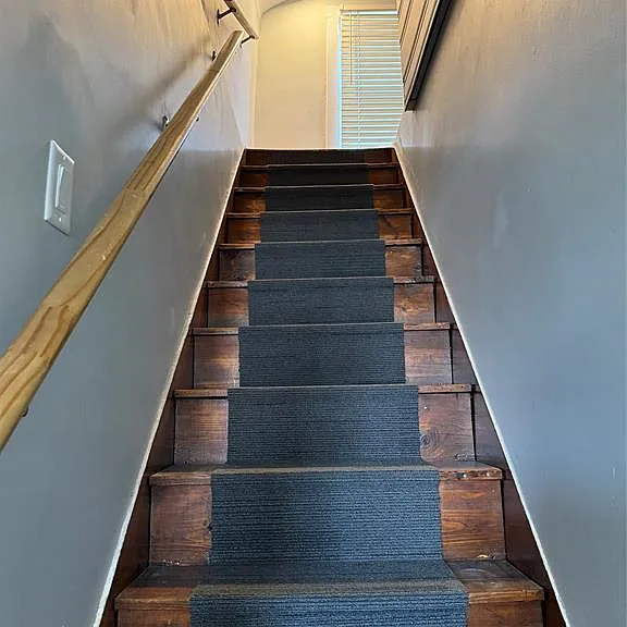 1814 Cadillac St — Photo 16