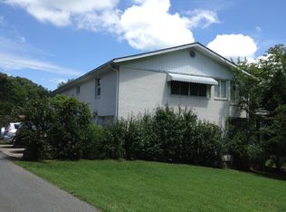 162 Woodsboro Dr, Philippi, WV 26416