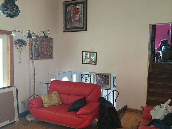 5th image of 42 E 155th Pl