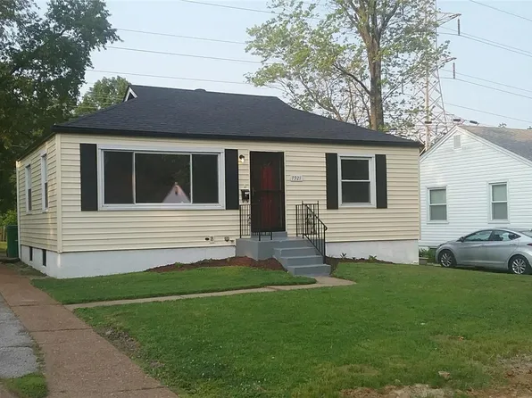 7921 Bloom Dr, Saint Louis, MO 63133
