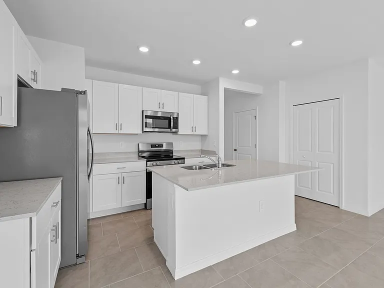 4215 Caterina Ct — Photo 13