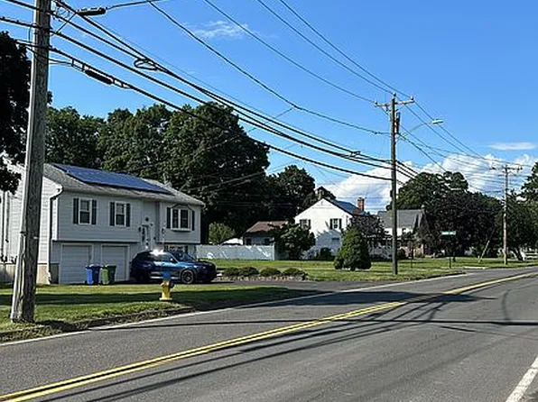 5 Jennifer Lynn Dr, Milldale, CT 06479