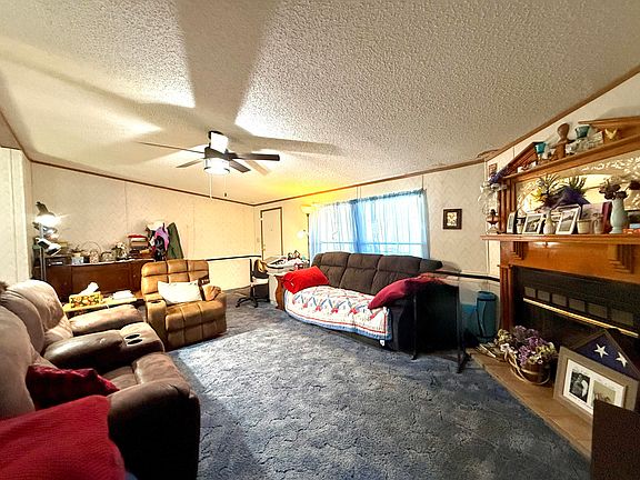 3rd image of 16639 Ridge Road