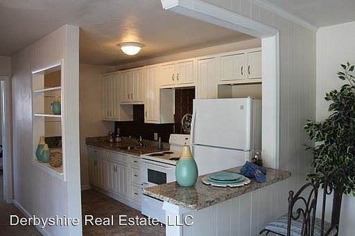 2nd image of 1815 Rivermont Ave APT 11