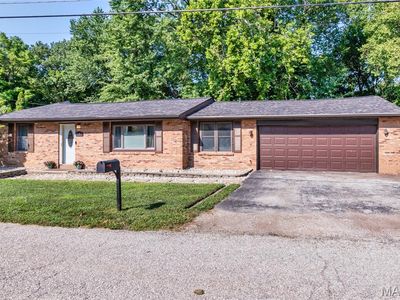 18 Dale Dr, Saint Charles, MO, 63303