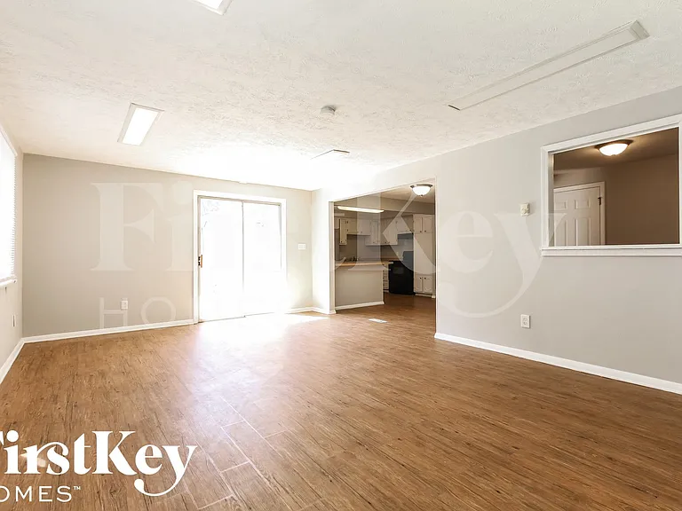 10137 Lawnhaven Ct — Photo 7