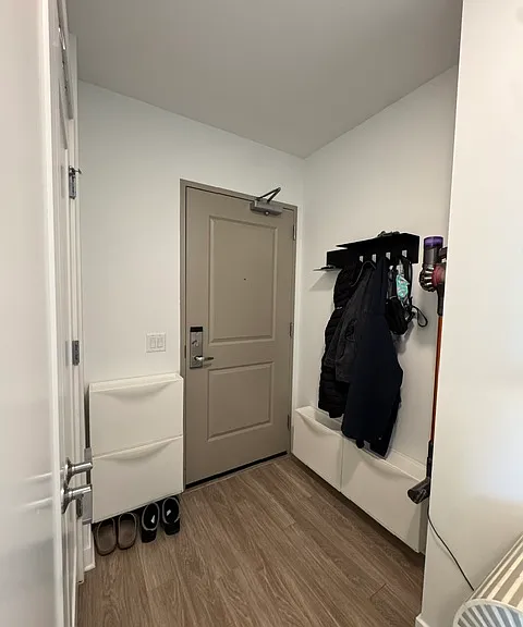 2335 N Lincoln Ave #304 — Photo 8