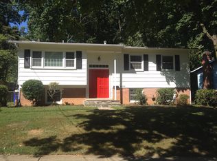 5009 Macon Rd, Rockville, MD 20852