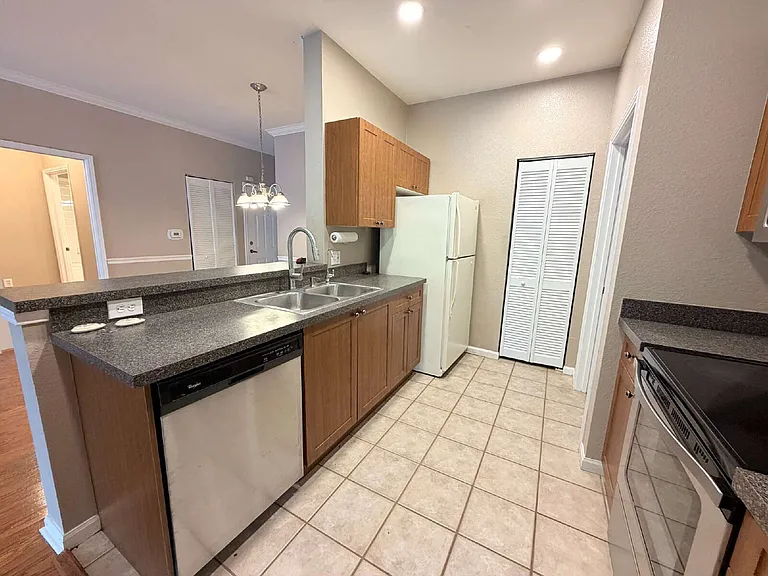 2138 Chianti Pl #1410 — Photo 8