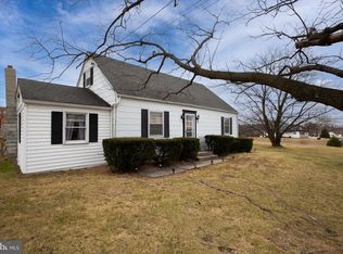 208 Poorhouse Rd, Winchester, VA 22603