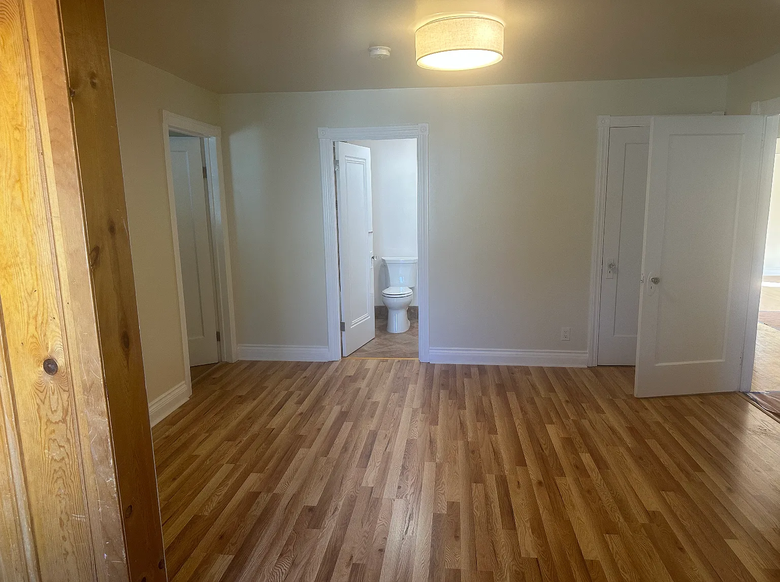 4 bed, 2200 sqft, $6,500 — Photo 3