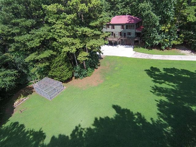 2nd image of 1079 Woodland Church Rd