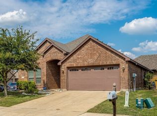 2028 Sage Brush Dr, Forney, TX 75126