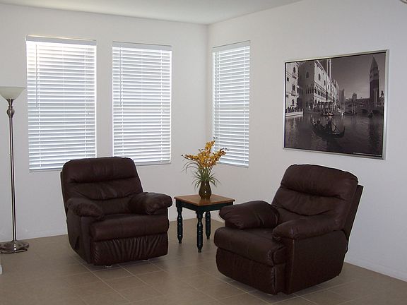 2nd image of 7202 Ashwood Ct