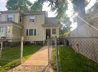 13 Whitman St #B, Dorchester Center, MA 02124