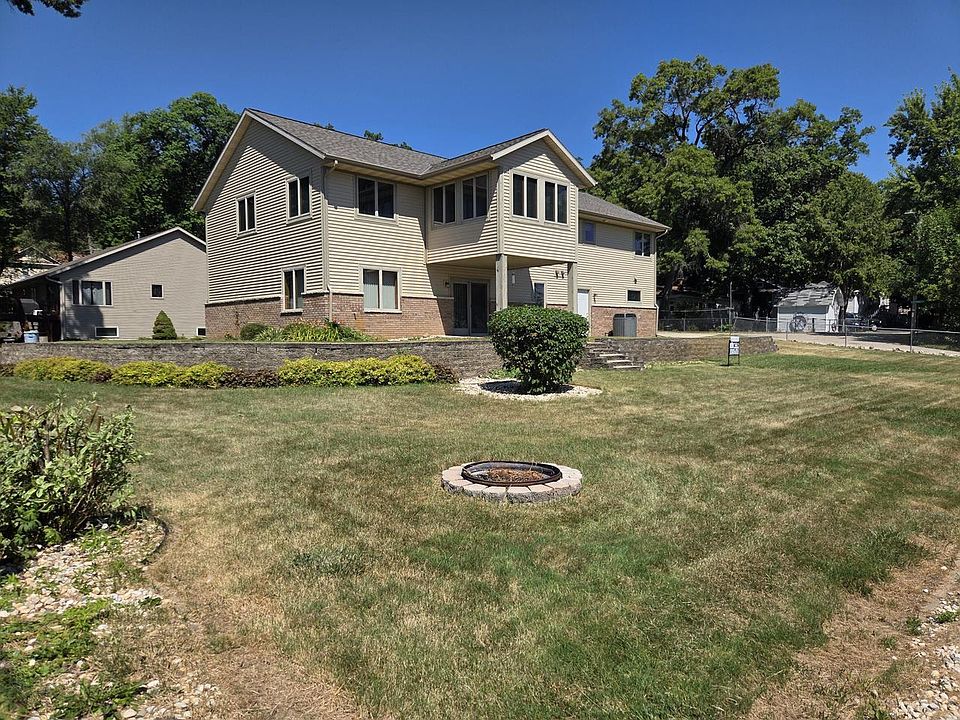 1st image of 1806 E Road 3