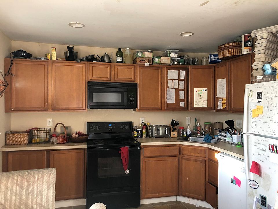 2nd image of 703 Elkton Rd