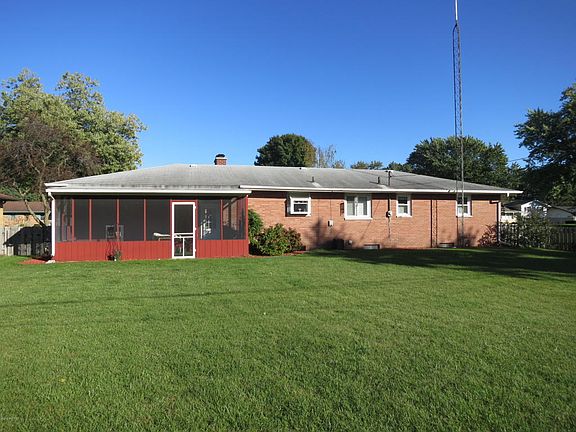 4th image of 2124 Ogden Ave