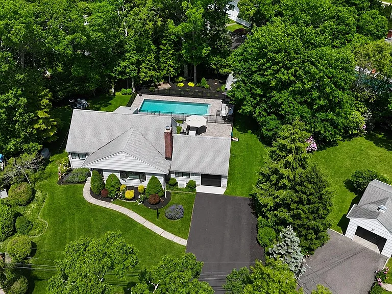 12 Wayne Ct — Photo 28