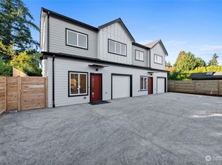 13707 1st Ave NE, Seattle, WA 98125