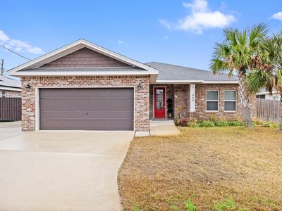 469 Sara Ave, Mary Esther, FL, 32569