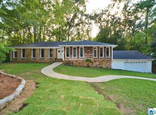 911 Dogwood Cir, Birmingham, AL 35244