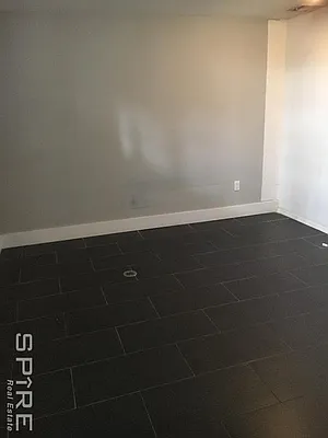 Rented by Spire Group | media 18