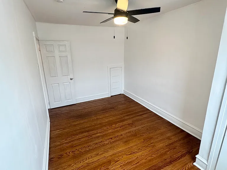 7111 Greenwood Ave — Photo 11
