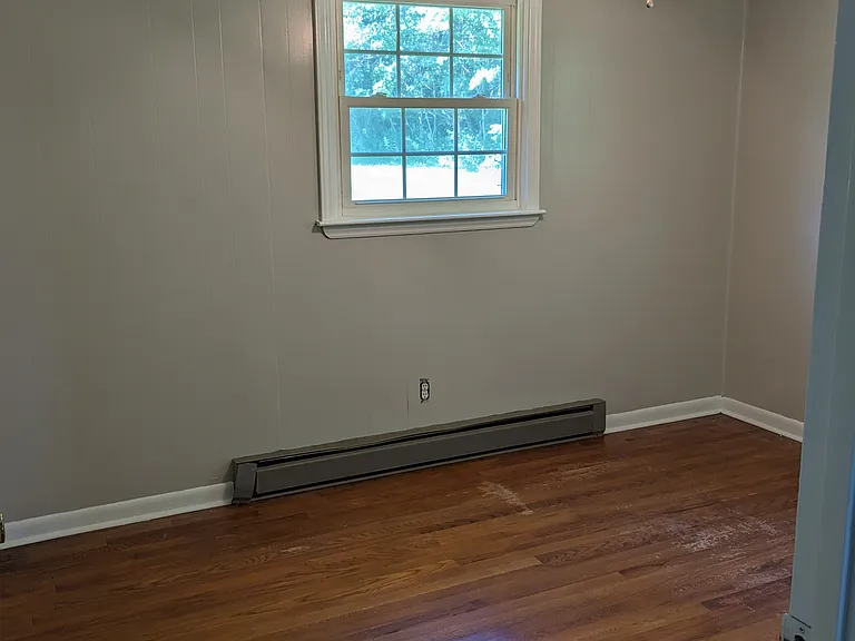 1610 Mudpike Rd #HOUSE — Photo 7