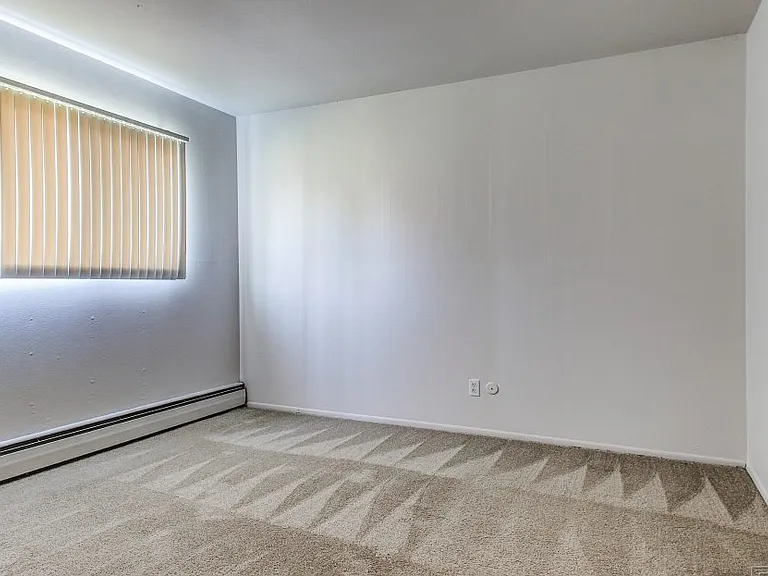 Cedar Creek Apartments — Photo 22