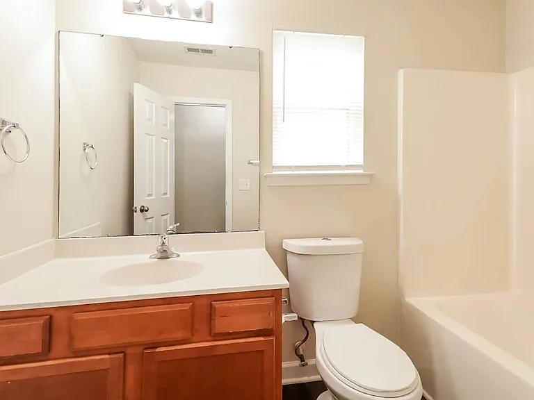 748 Raindrops Rd — Photo 9