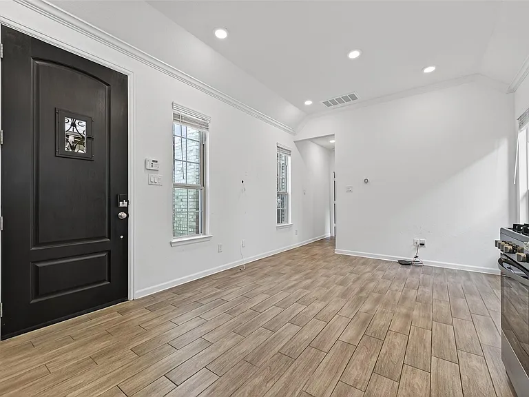 9626 Dancing Grass Dr — Photo 41