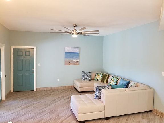 5th image of 125 E Georgia Ruth Dr Unit D-104