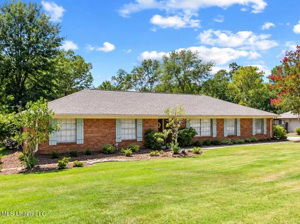 227 Arapaho Ln, Madison, MS 39110