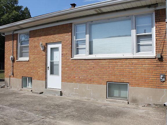 3rd image of 6210 Fox Ave