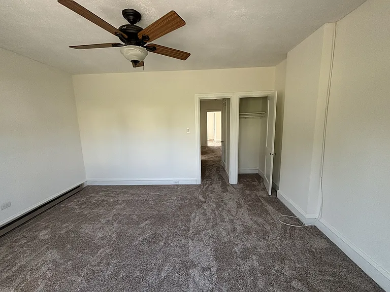 927 Ford St #1 — Photo 4