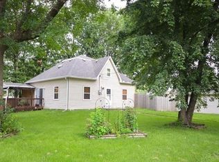 401 N Cumberland St, Green Ridge, MO 65332