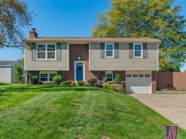 113 Heston Dr, Cranberry Township, PA 16066