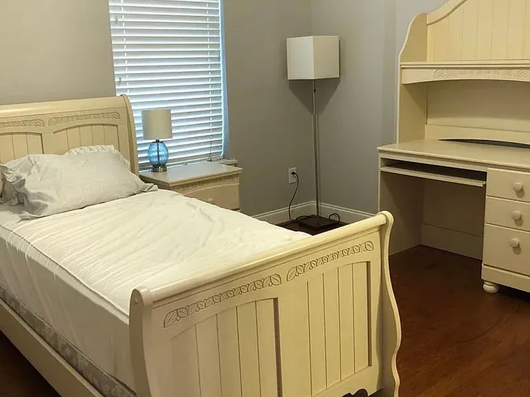 601 Main St #107 — Photo 10