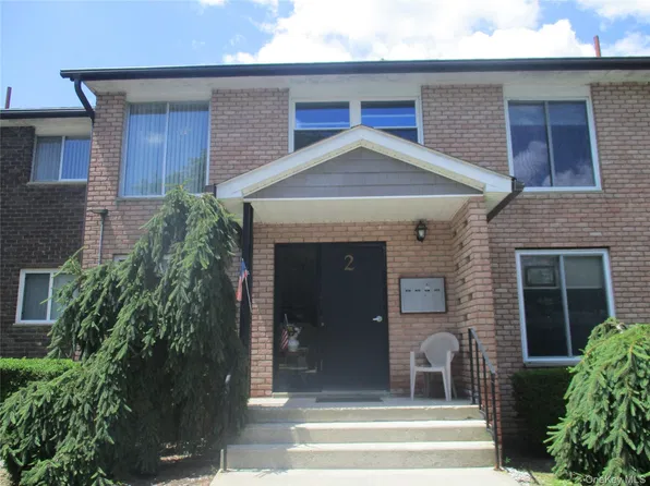 2 Barnett Dr Unit 4, Monroe, NY 10950