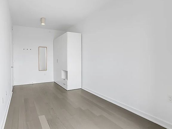 3rd image of 29-22 Northern Blvd #604F