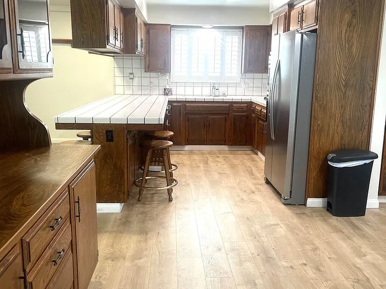 7905 Pembroke Ave — Photo 8