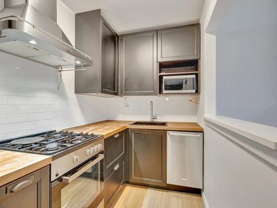 460 Old Town Road 25L Upper Unit, Port Jefferson Station, NY, 11776