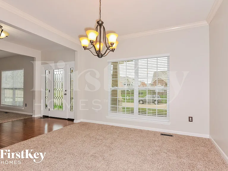 432 Parkview Manor Ln — Photo 5