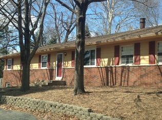 67 Palomino Rd, Springfield, IL 62702