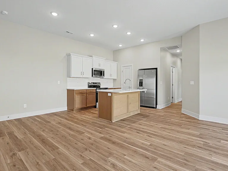 1223 SE 10th Street Ter — Photo 12