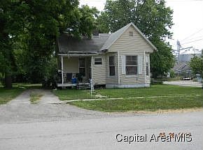 1st image of 219 E Center St